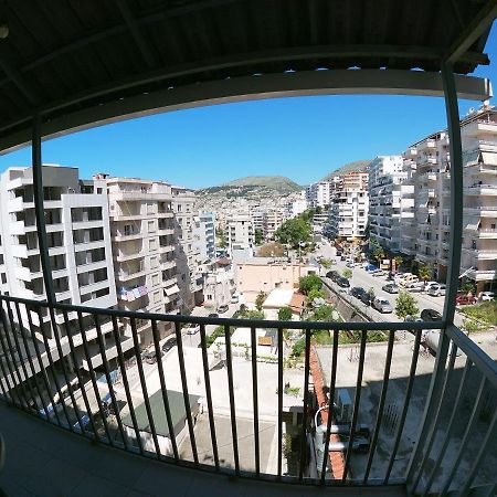 Honey Apartments Near Promenade Saranda Extérieur photo