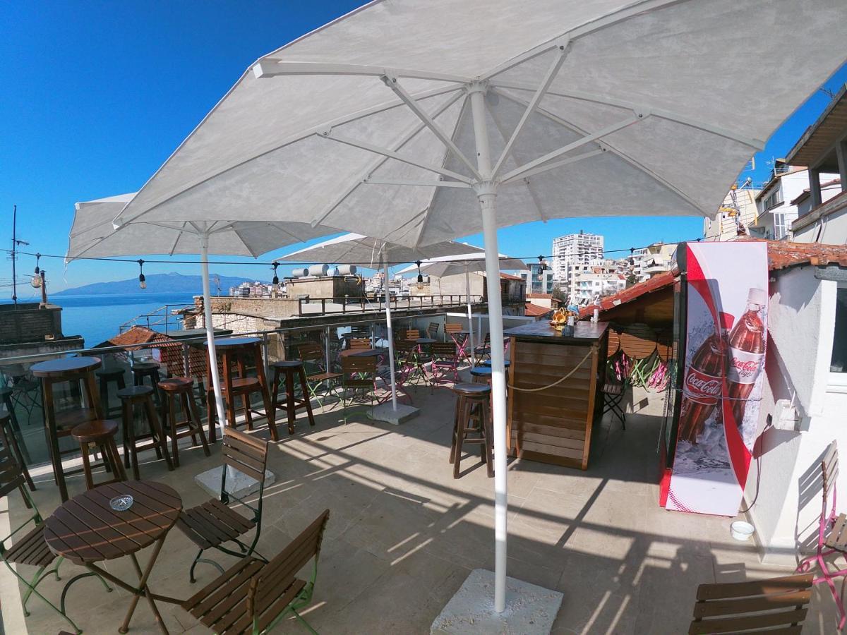 Honey Apartments Near Promenade Saranda Extérieur photo
